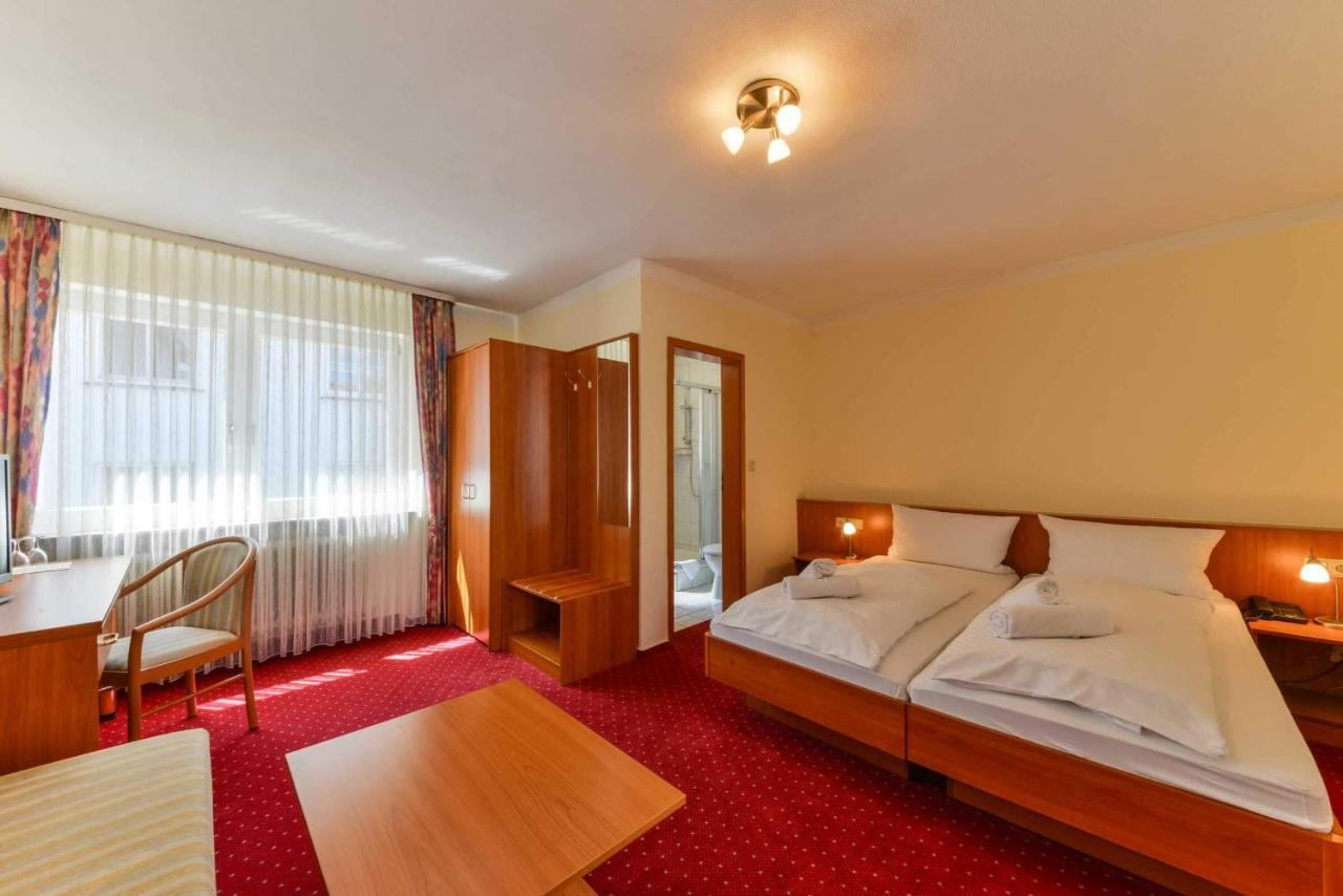 Hotel Hessischer Hof Kirchhain المظهر الخارجي الصورة